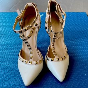 Valentino look-a-like heels